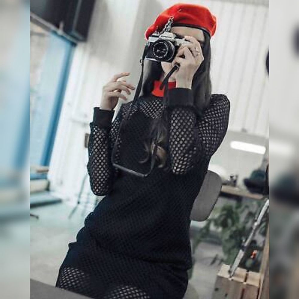 DISTURBIA Enmeshed Midi Dress Red Collar 4 NWOT - Picture 12 of 13